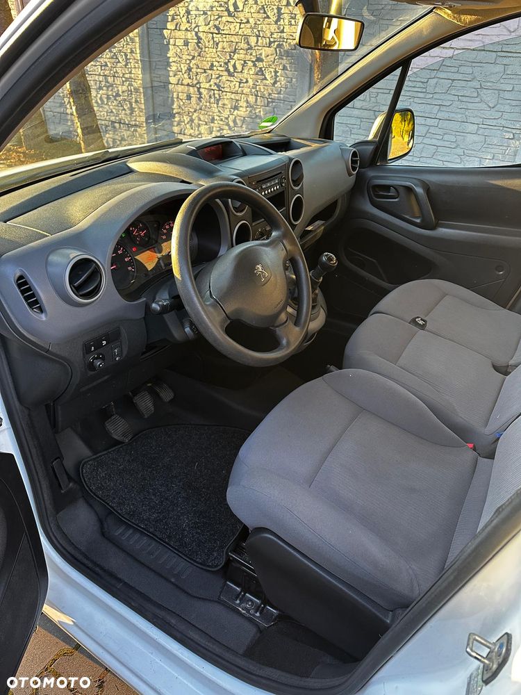 Peugeot Partner - 11