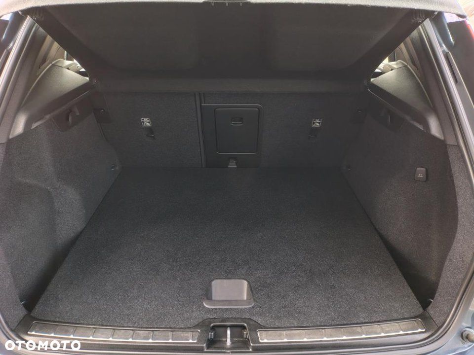 Volvo XC 40 - 11