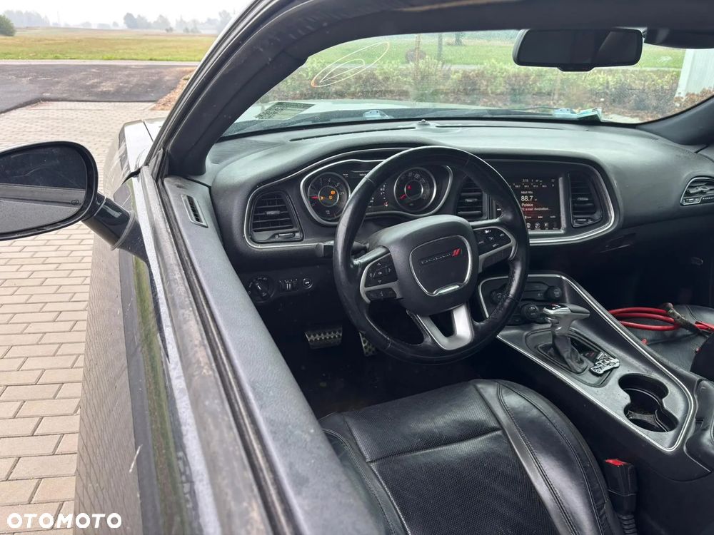 Dodge Challenger 3.6 SXT Plus - 6