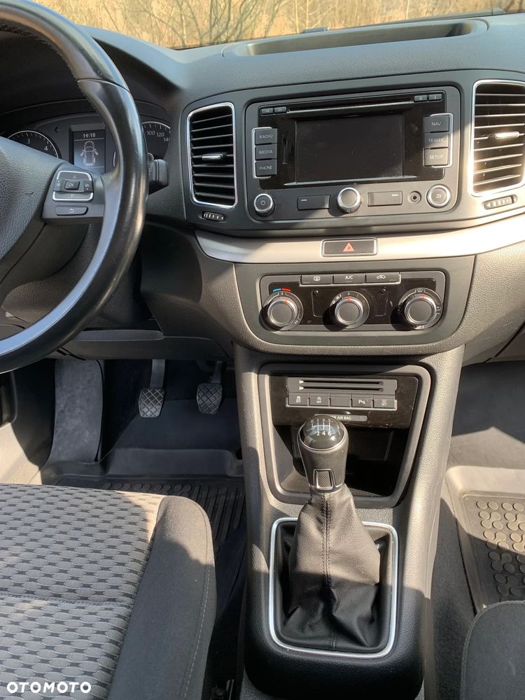 Volkswagen Sharan 2.0 TDI 4Motion BlueMotion Technology Comfortline - 10