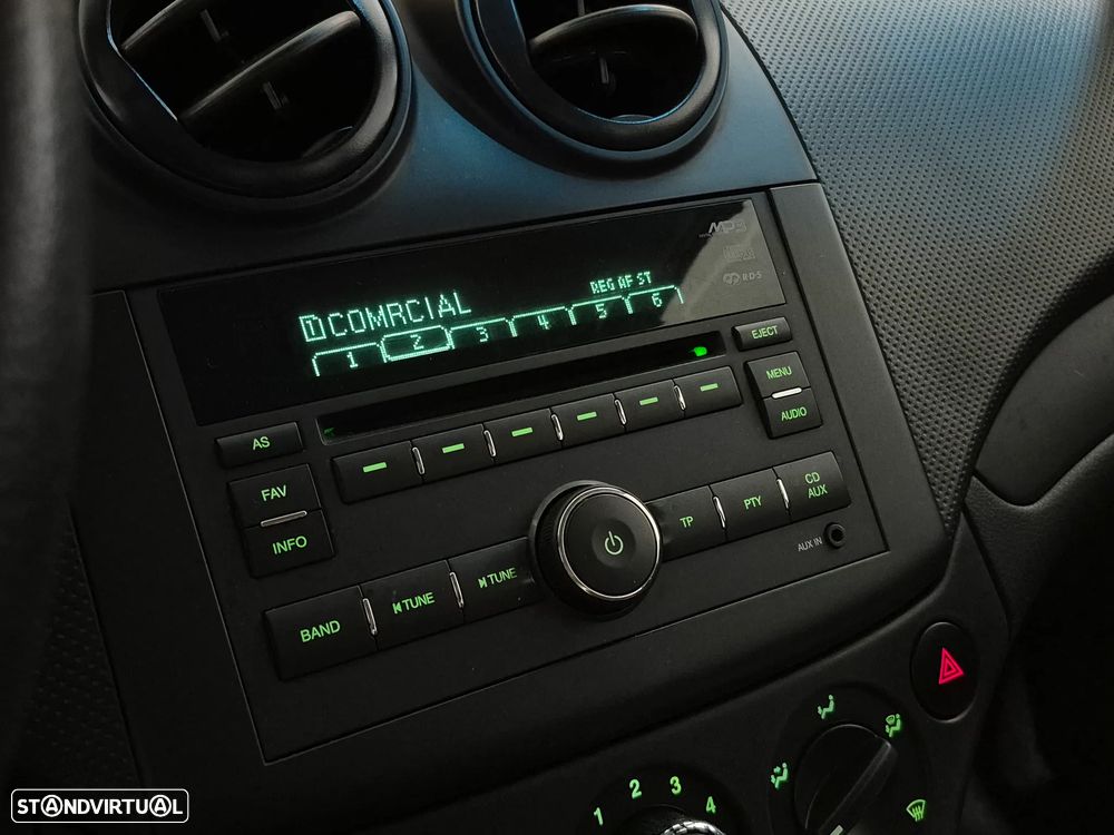 Chevrolet Aveo 1.2 LS - 11