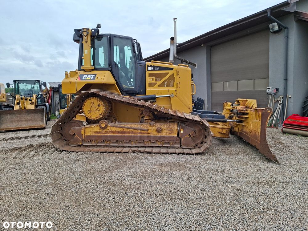 Caterpillar CAT D6N LGP - 14