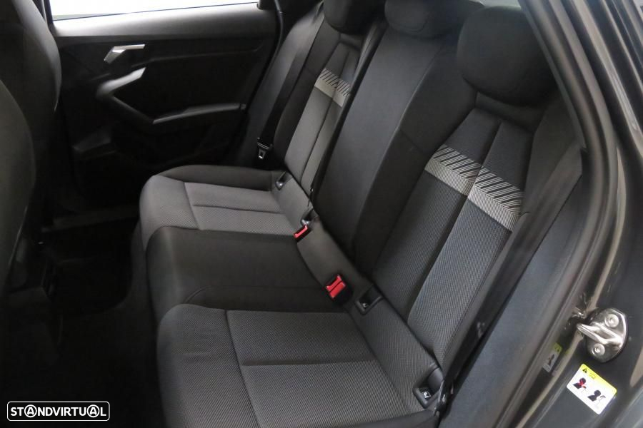 Audi A3 Sportback 30 TFSI Advanced - 28