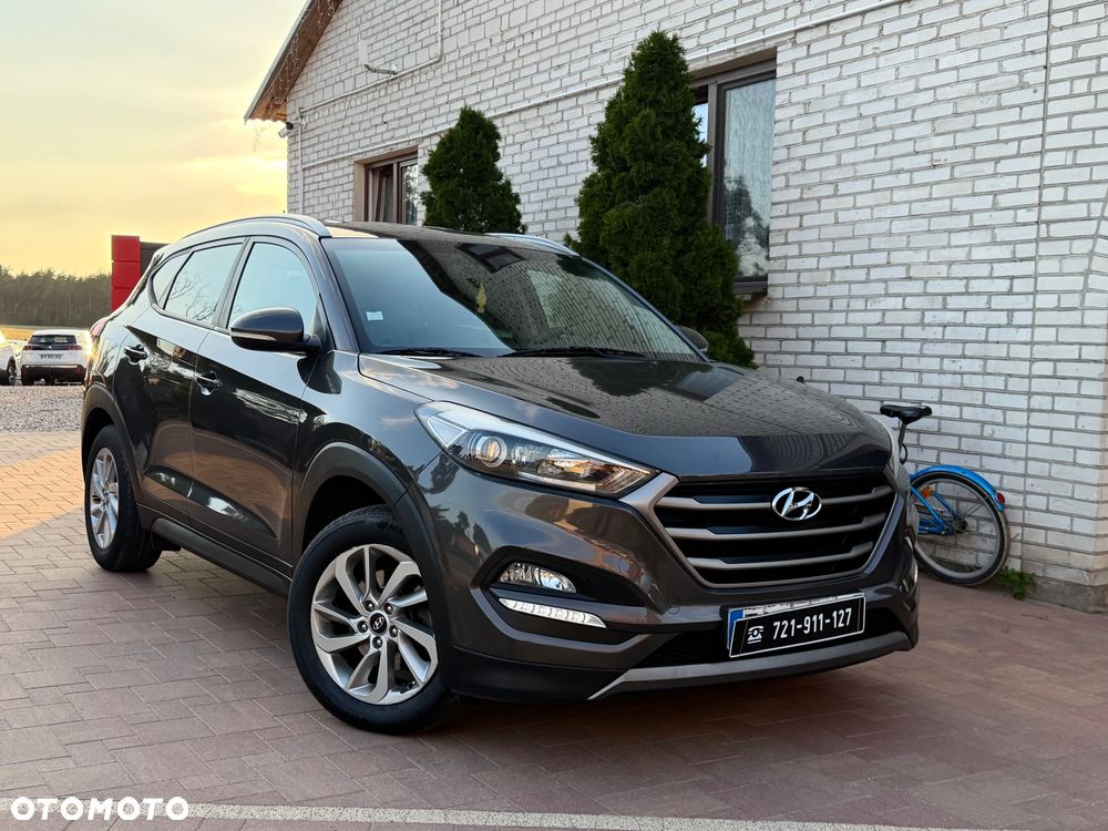 Hyundai Tucson blue 1.7 CRDi 2WD Intro Edition - 9