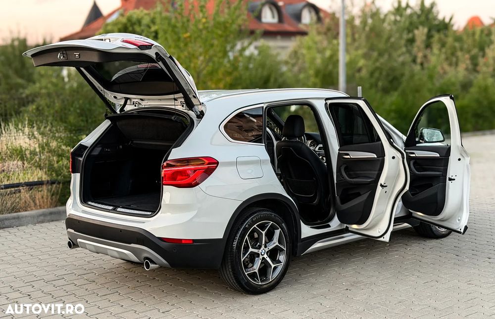 BMW X1 xDrive25d AT xLine - 34
