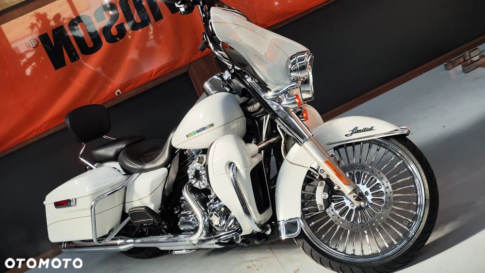 Harley-Davidson Touring Ultra Limited - 7