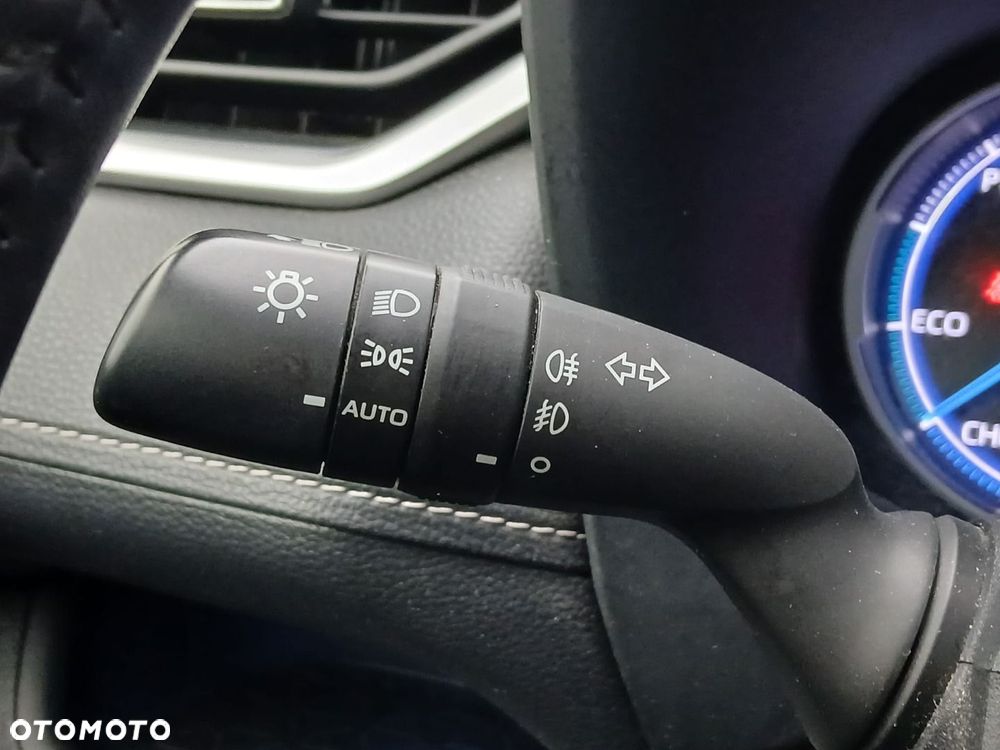 Toyota RAV4 2.5 Hybrid Black Edition by JBL 4x4 - 33