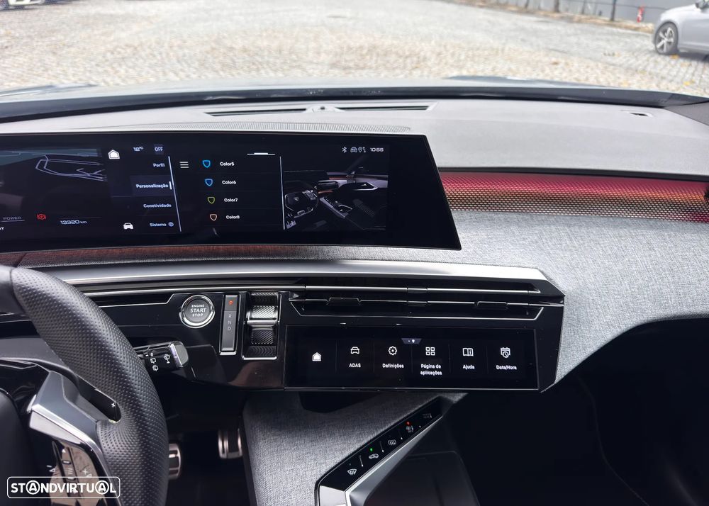 Peugeot E-5008 GT - 43