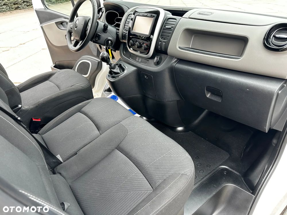 Renault Trafic - 20