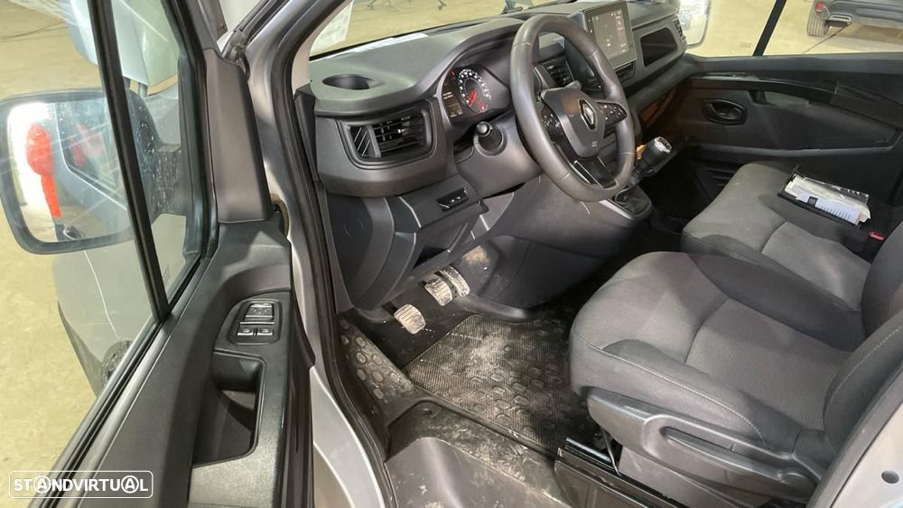 Renault Trafic L2H1 3000 KG CONFORT 6lugares c/iva - 5