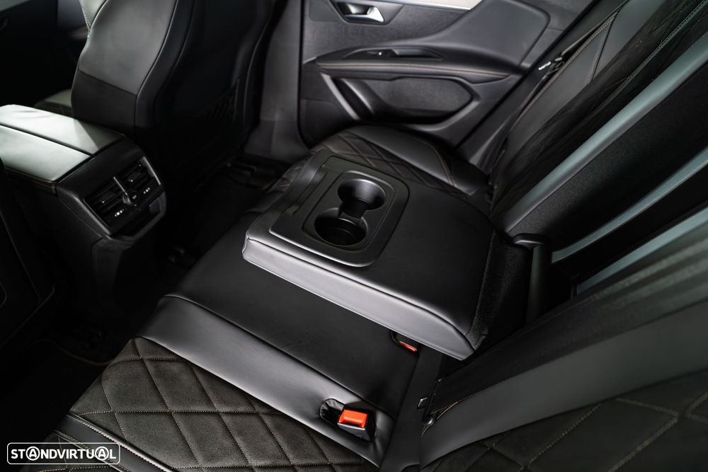 Peugeot 3008 2.0 BlueHDi GT EAT8 - 19