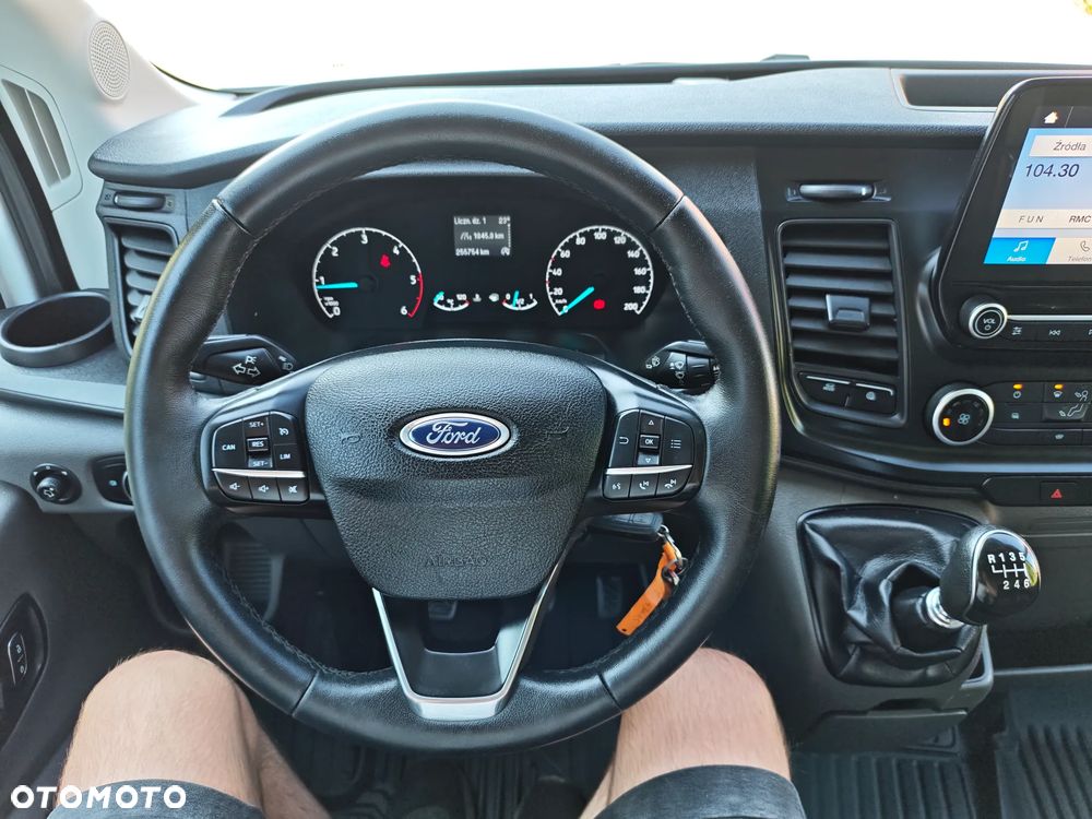 Ford Transit - 16