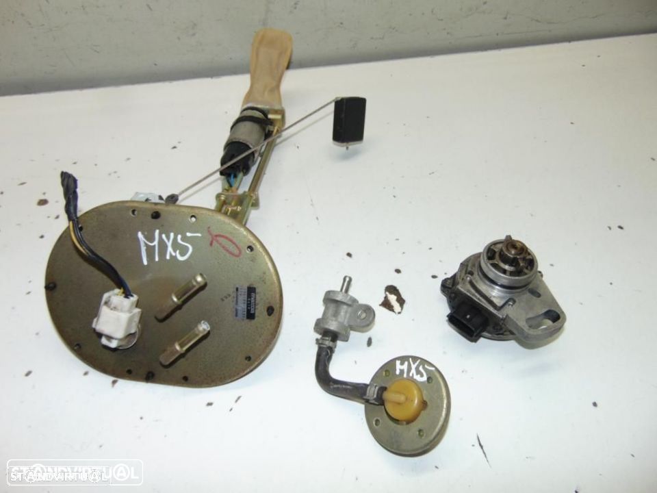 Mazda MX5 NA 1º modelo várias pequenas peças - 11