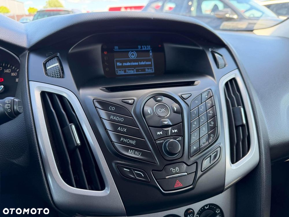 Ford Focus - 13