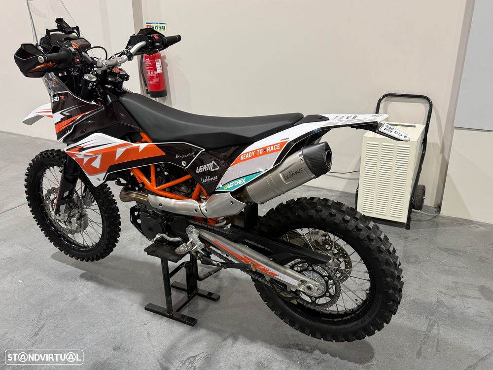 KTM 690 - 7