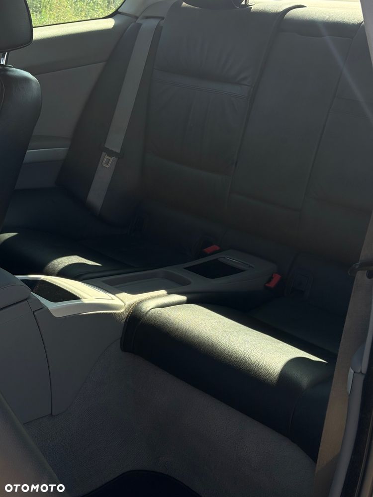 BMW Seria 3 320i M Sport Edition - 13