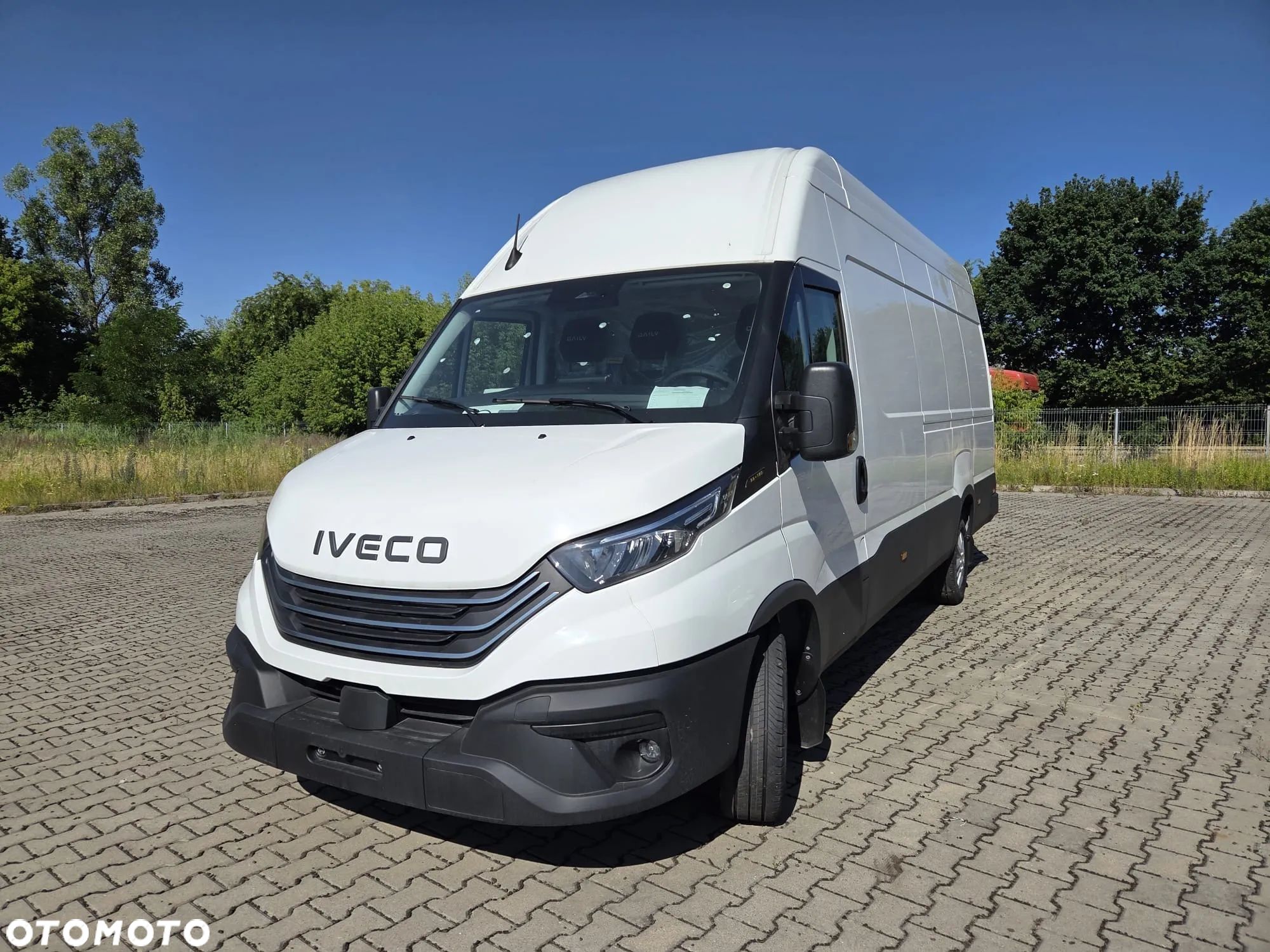 Iveco Daily 35S18H V - 1