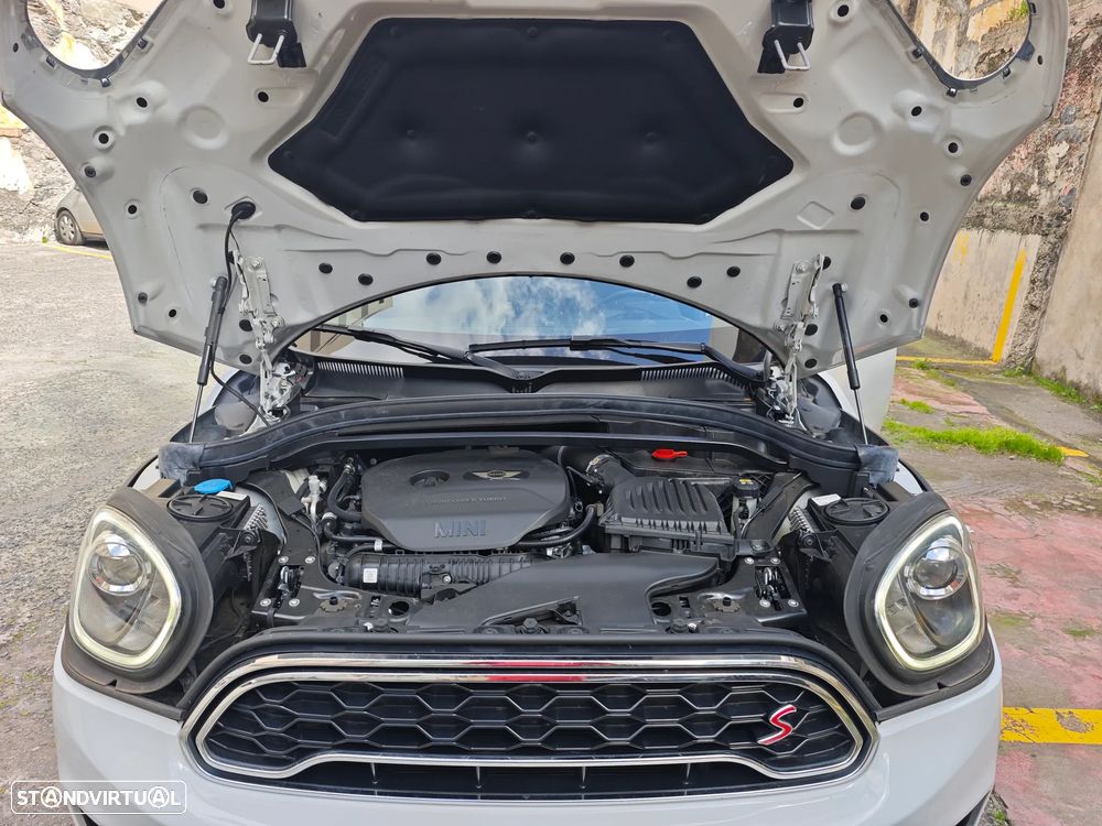 MINI Countryman Cooper S ALL4 Auto Desportiva - 36