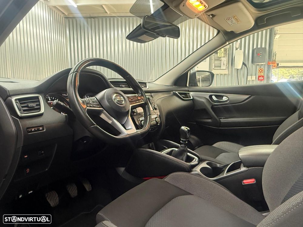 Nissan Qashqai 1.5 dCi Tekna - 17