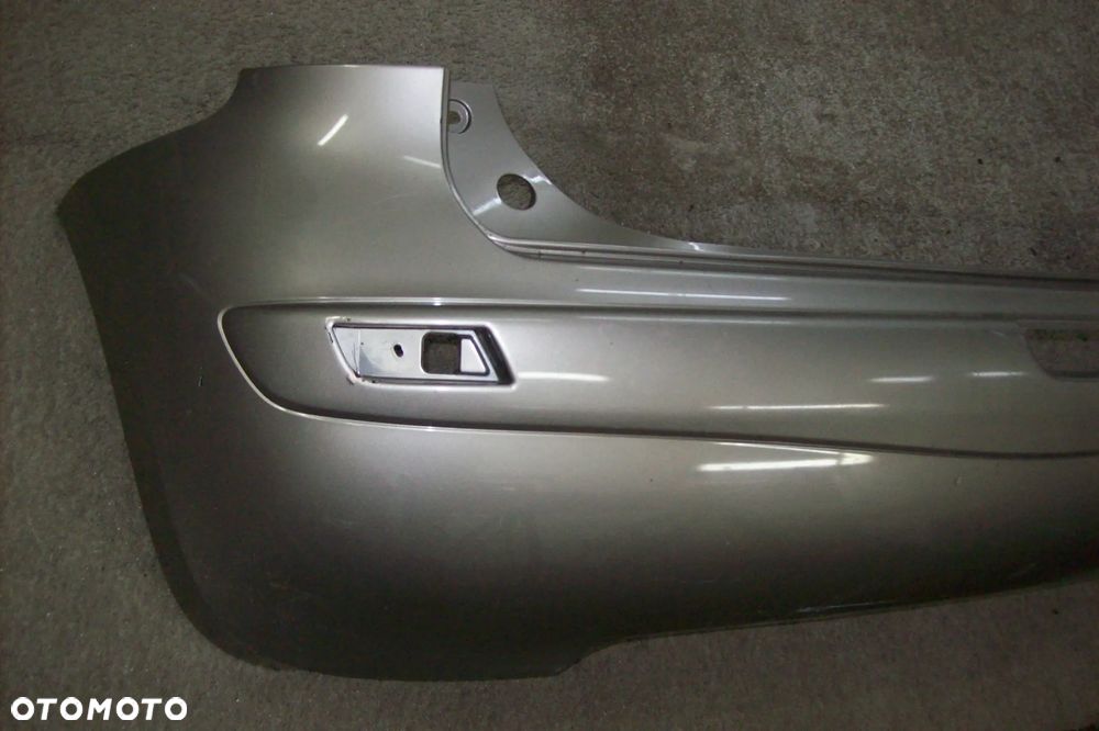 ZDERZAK TYLNY NISSAN NOTE E11/ ROK 05-09 - 2
