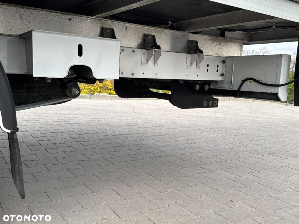 Renault Master - 24