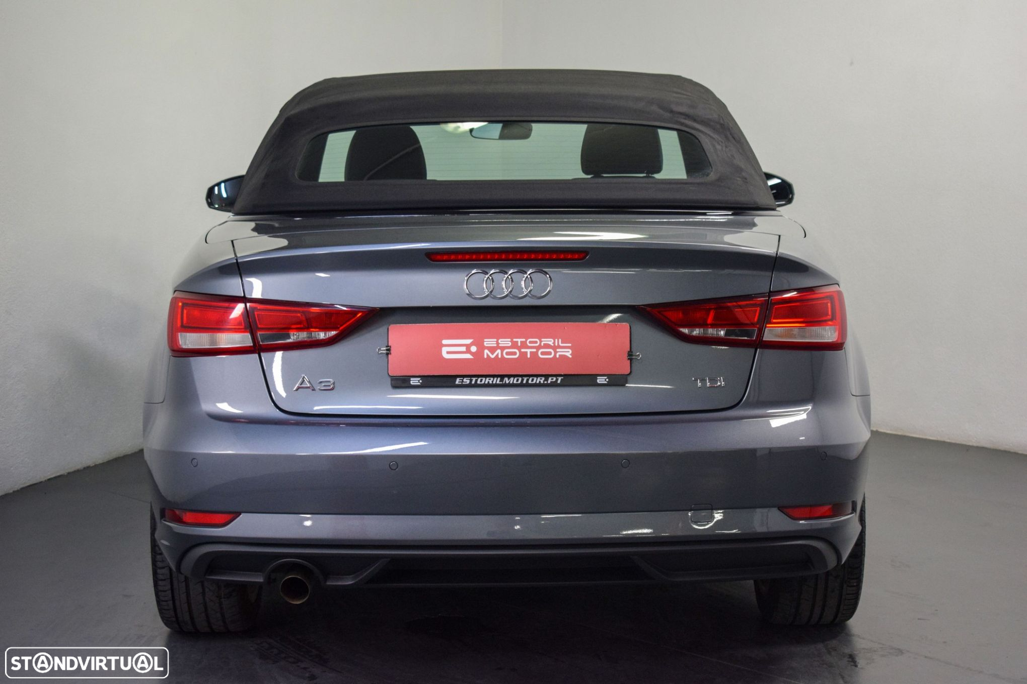 Audi A3 Cabrio 1.6 TDi Design - 8