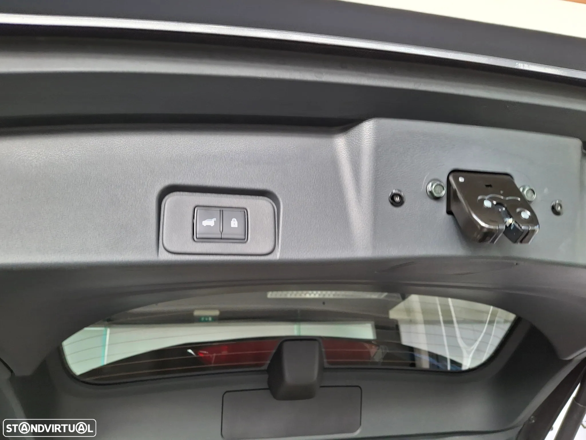 Nissan X-Trail 1.5 VC T N-Trek 7L - 6