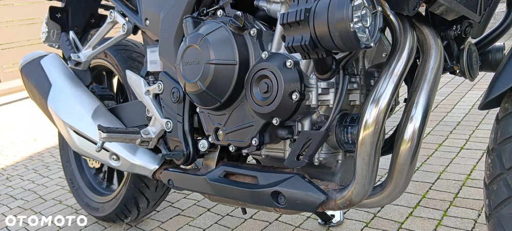Honda CB - 9