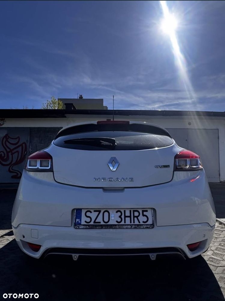 Renault Megane 2.0 dCi GT Robert Kubica - 3