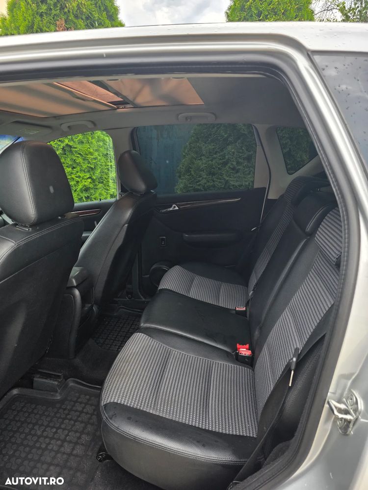 Mercedes-Benz A 200 - 5