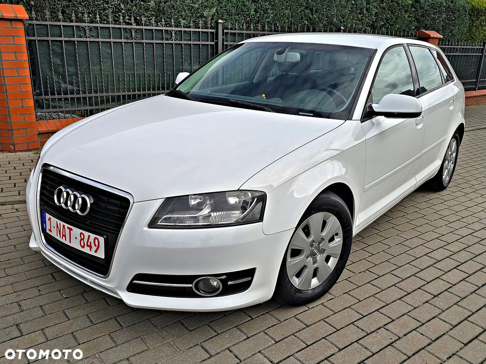 Audi A3 Sportback 1.6 TDI Attraction - 1