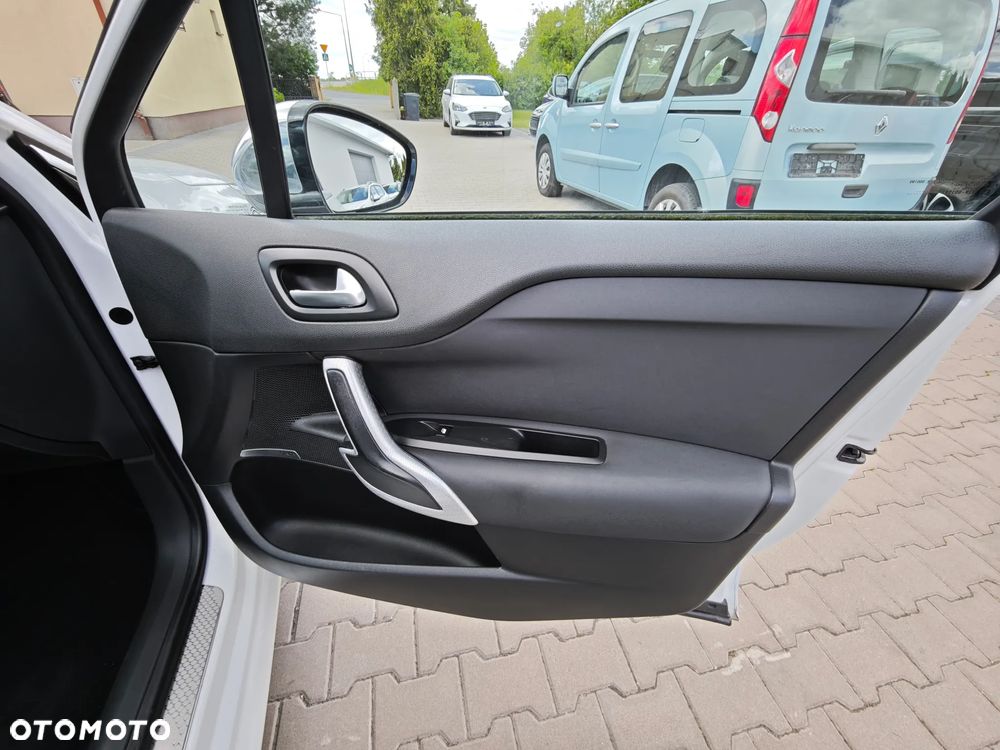 Citroën DS4 THP 200 SportChic - 26