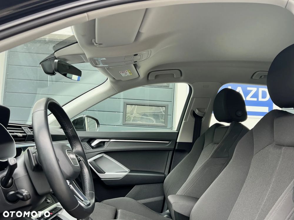 Audi Q3 45 TFSIe S tronic - 22