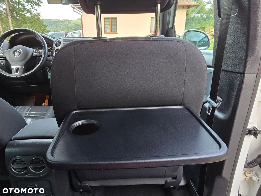 Volkswagen Tiguan 2.0 TDI DPF 4Motion BlueMotion Technology Lounge Sport & Style - 24