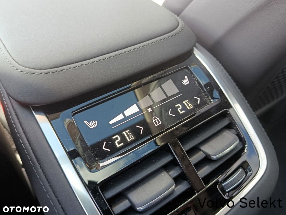 Volvo XC 90 - 24