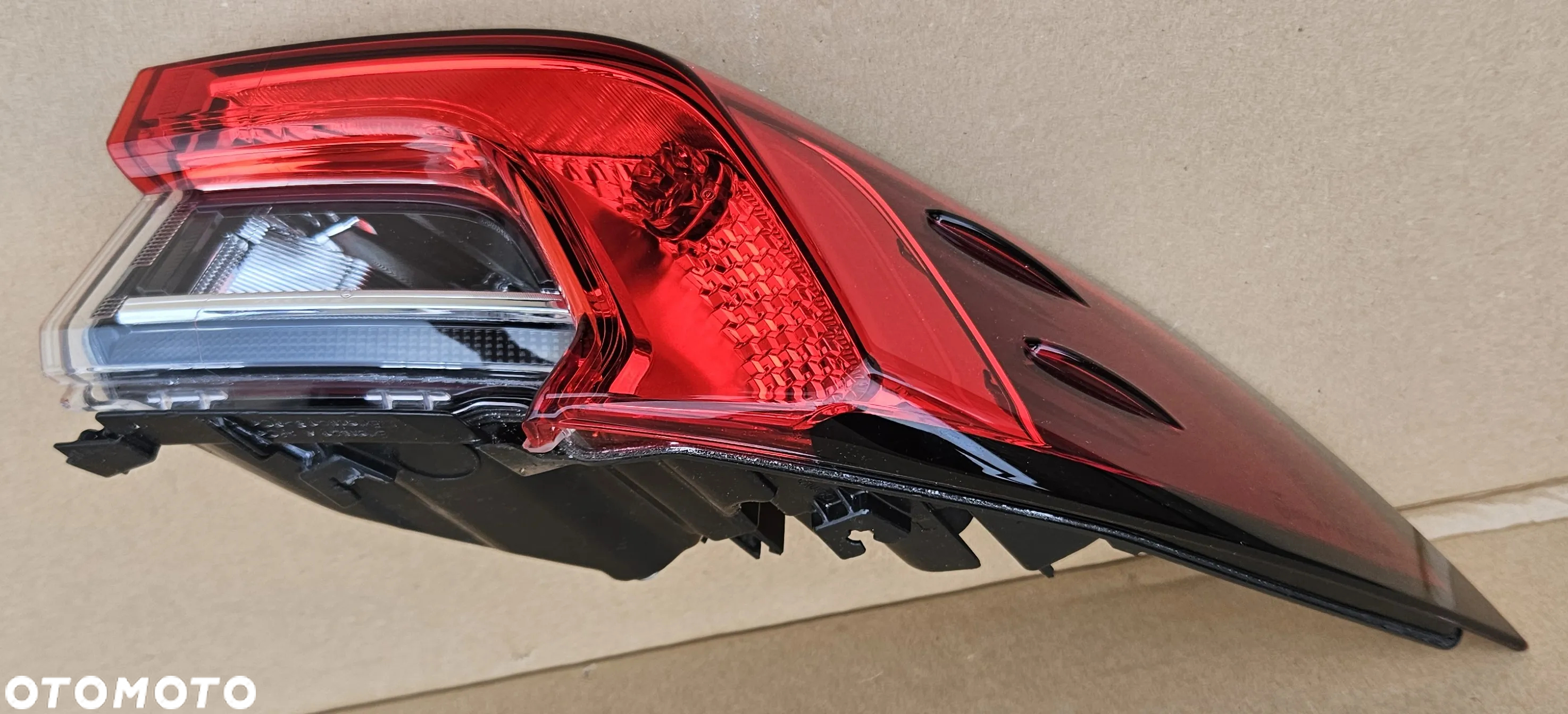 Lampa tylna prawa TOYOTA COROLLA E21 SEDAN 2018- ORYGINAŁ! - 4