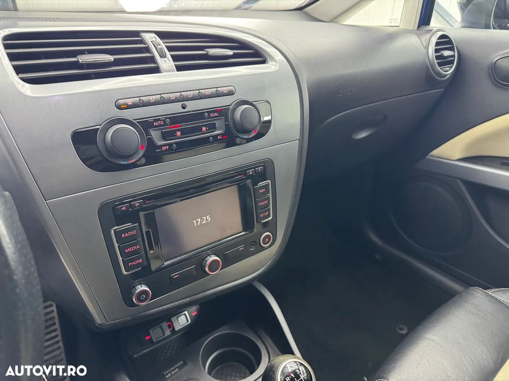 Seat Leon 1.6 TDI DPF E-Ecomotive Style Copa - 19