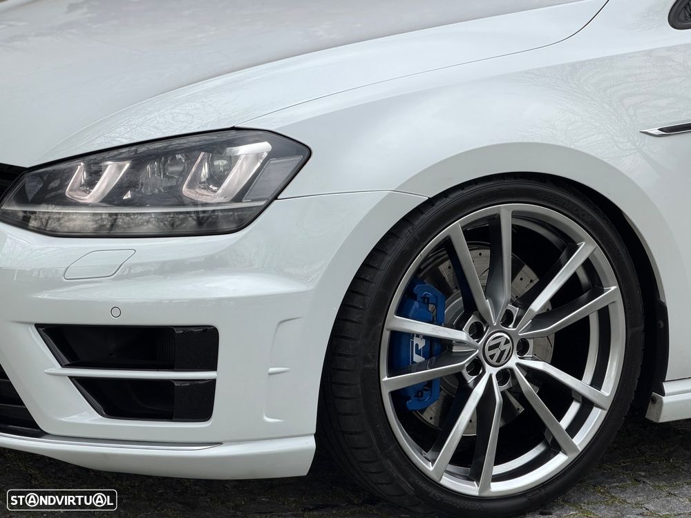 VW Golf R 4Motion BlueMotion DSG - 12
