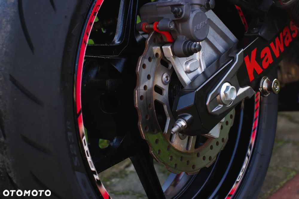 Kawasaki Z - 17