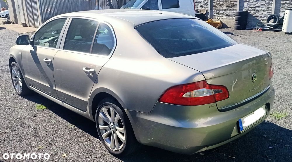 Skoda Superb 1.8 TSI Exclusive - 13