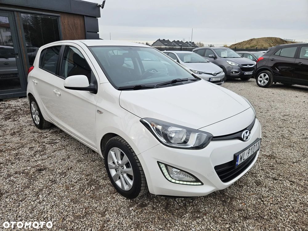 Hyundai i20 1.2 Trend - 9