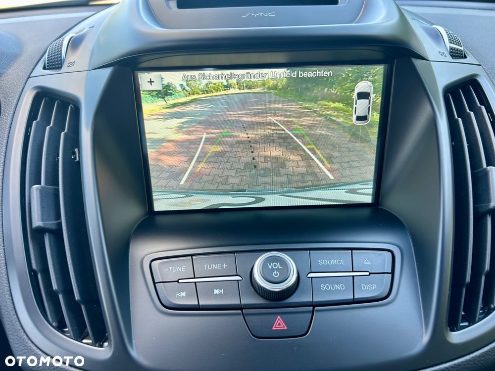 Ford Kuga 1.5 EcoBoost 2x4 ST-Line - 35