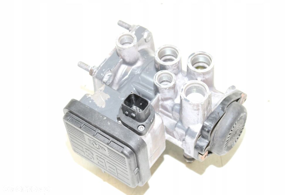 MERCEDES ACTROS MP4 zawór modulator EBS A0014311013001 K000920 KNORR-BREMSE - 2