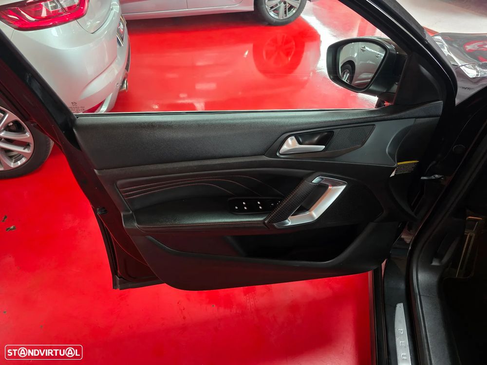Peugeot 308 SW 1.5 BlueHDi GT Line EAT8 - 11