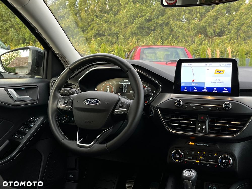 Ford Focus 2.0 EcoBlue Titanium X - 4