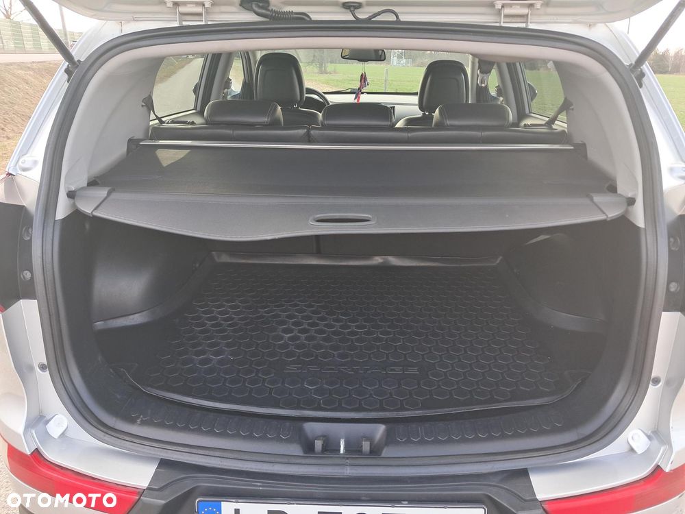 Kia Sportage 2.0 CRDI XL - 6