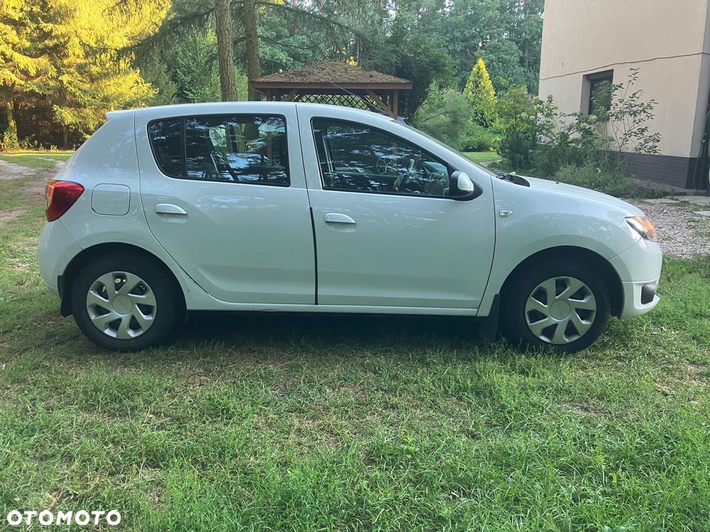 Dacia Sandero 1.2 16V SL Blackline - 4
