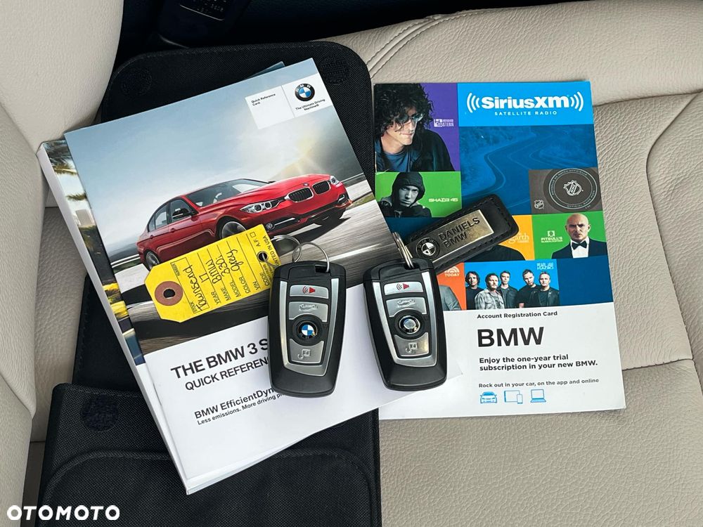 BMW Seria 3 ver-330i-edition-luxury-line-purity - 24