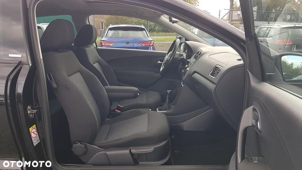 Volkswagen Polo - 17