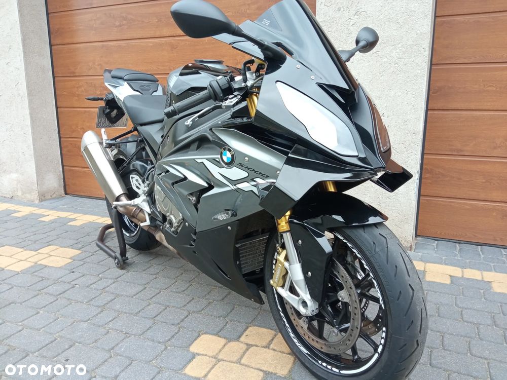 BMW S - 32